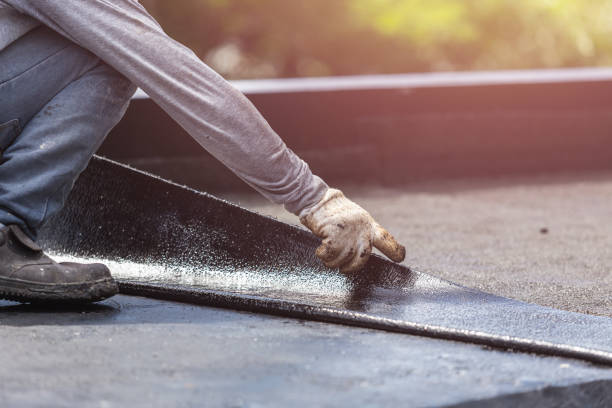 Professional Vapor Barrier Installation technician working in Rumson, NJ